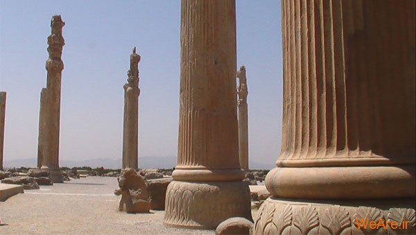 ستون های تخت جمشید
